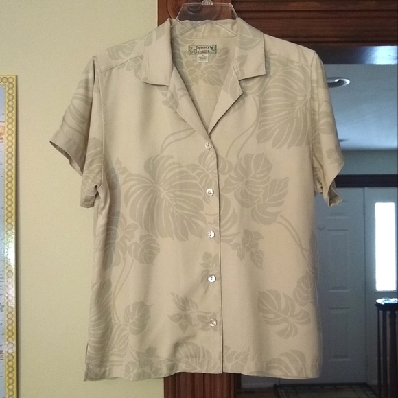 Tommy Bahama Silk Hawaiian Cream Shirt - Picture 1 of 4